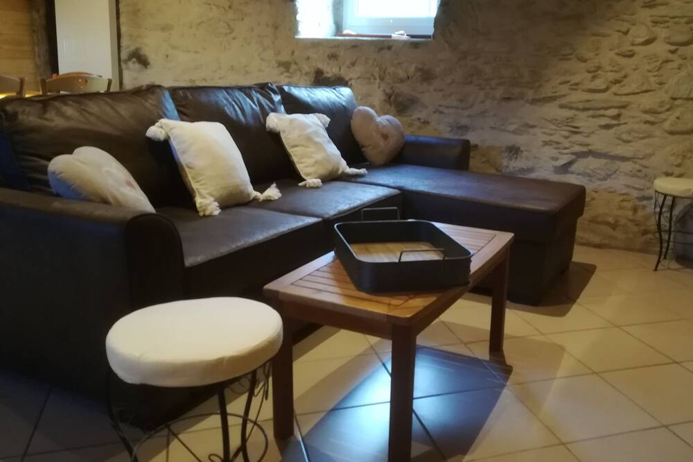 Photo of Livingroom in Saint-Pastous