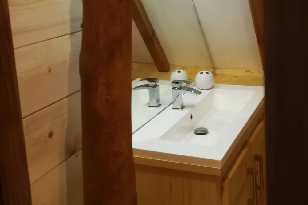 Photo of Bathroom in Saint-Pastous
