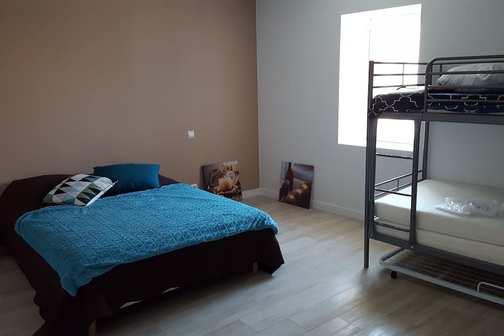 Photo of Bedroom in Saint-Martin-des-Tilleuls