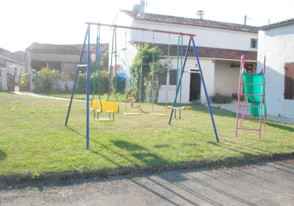 Photo of Others in Tonnay-Boutonne