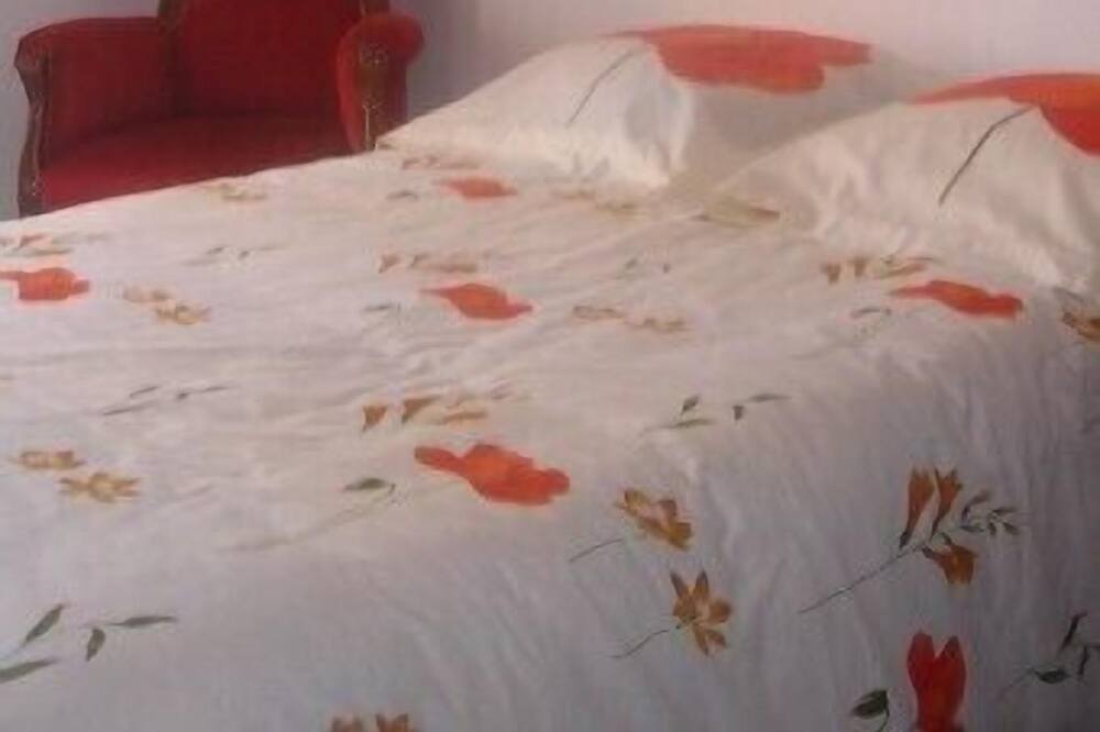 Photo of Bedroom in Saint-Julien-du-Puy