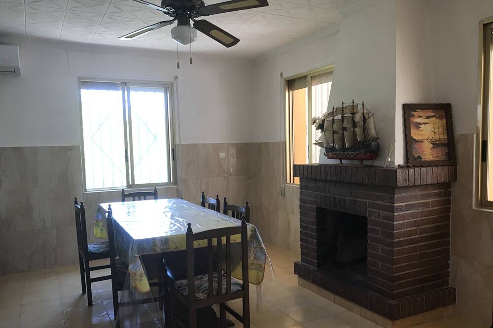 Photo of Kitchen in Los Arenales del Sol