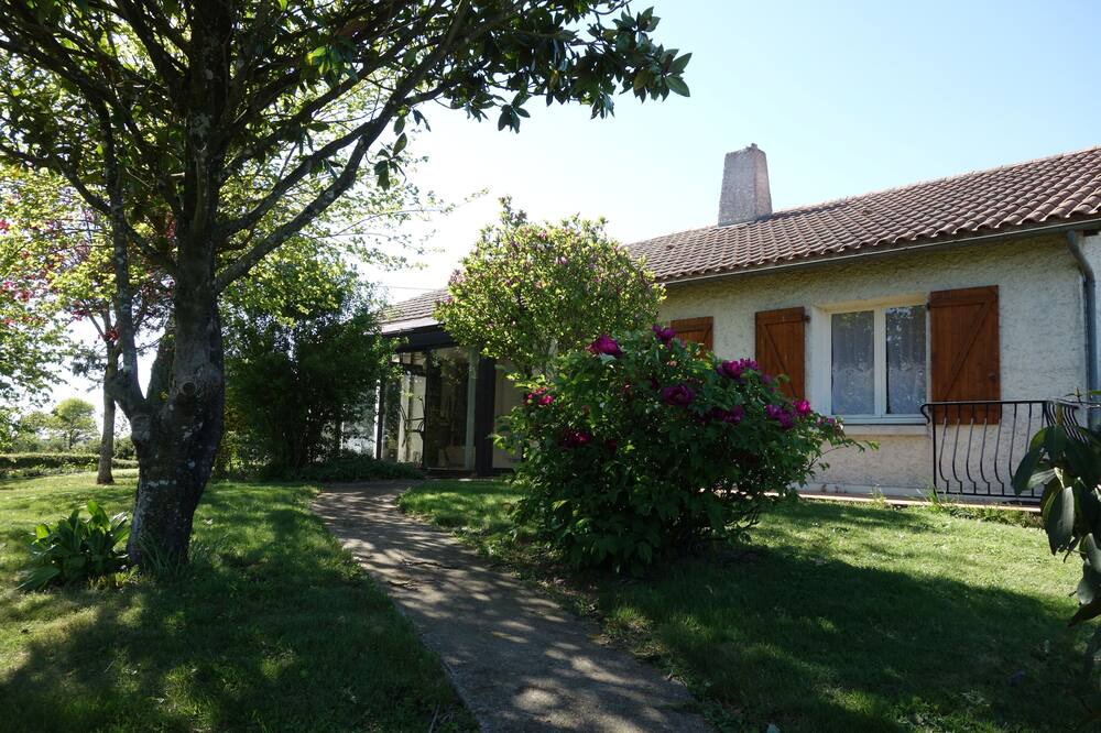 Photo of Outdoor in Rouille