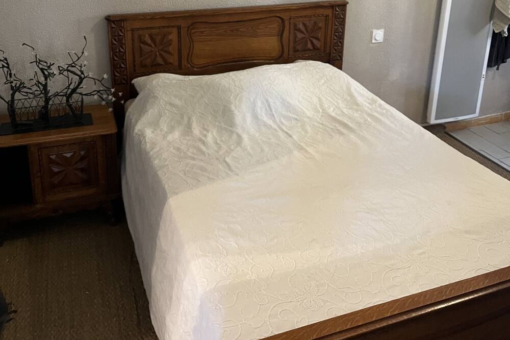 Photo of Bedroom in Sainte-Marie-la-Mer