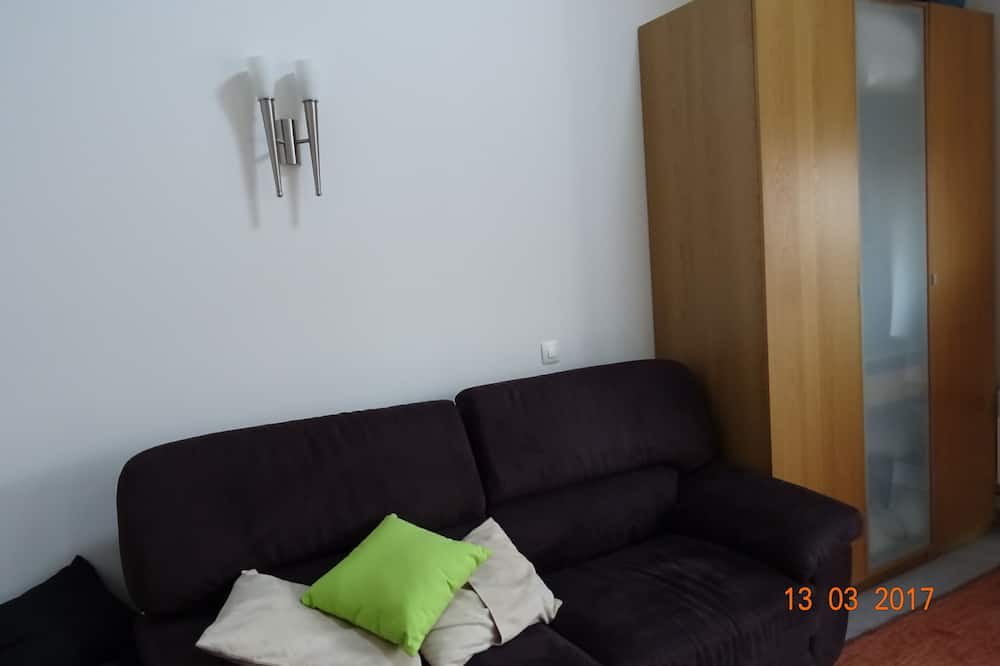 Photo of Livingroom in Chalette-sur-Loing