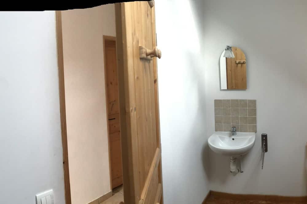 Photo of Bedroom in Arnouville-les-Mantes