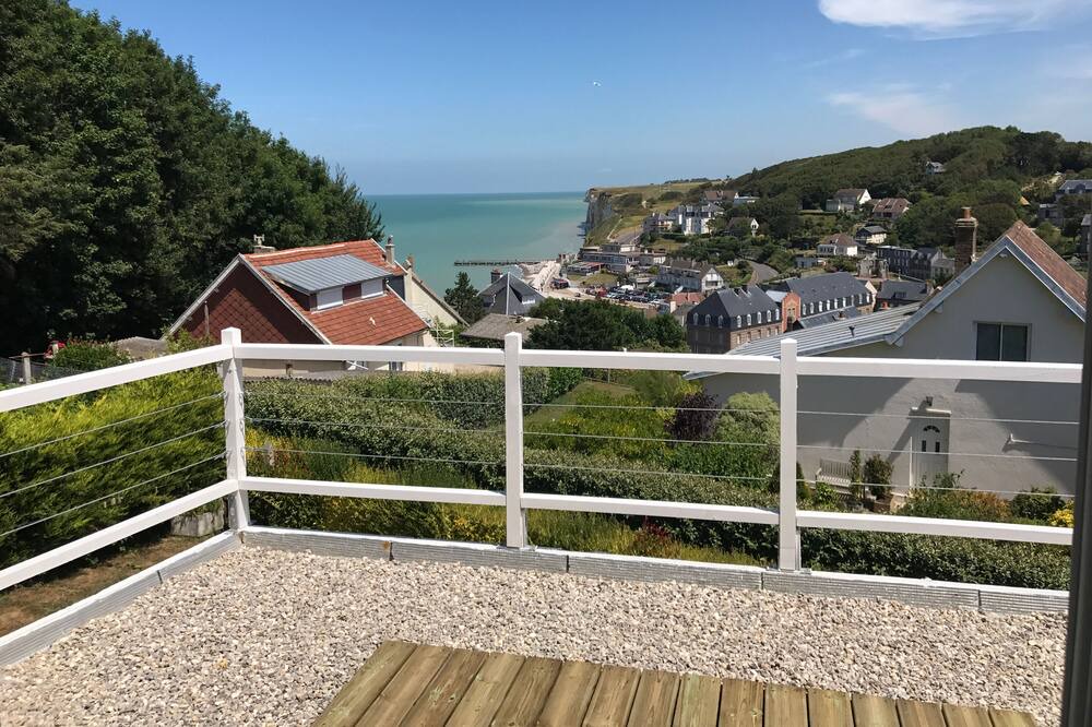 Photo of Patio Balcony in Veules-les-Roses