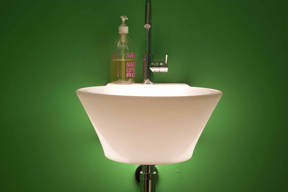 Photo of Bathroom in Fajac-en-Val
