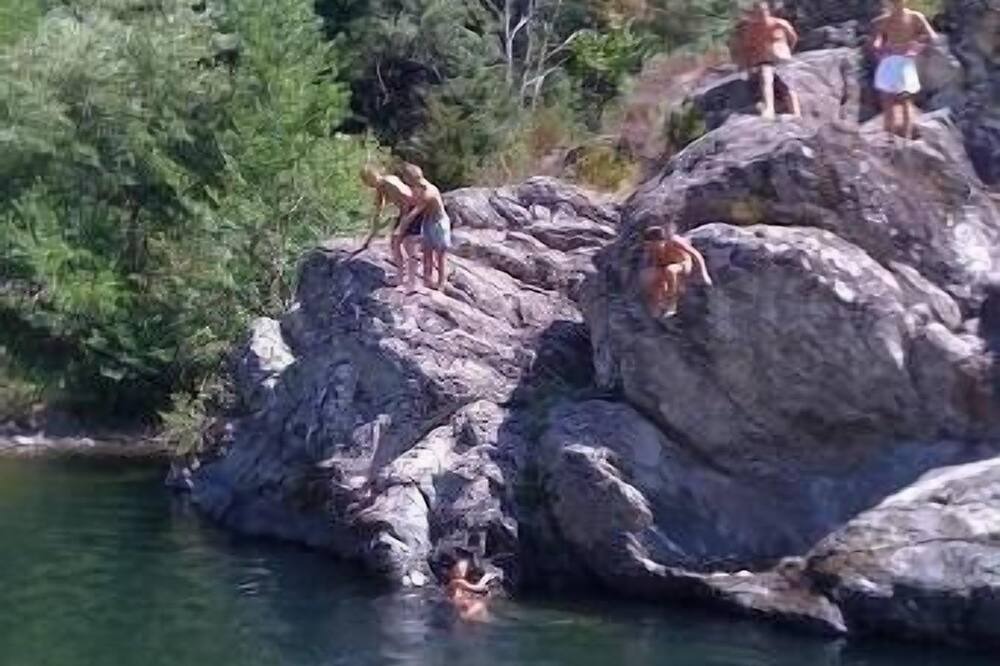Photo of Outdoor in Valgorge