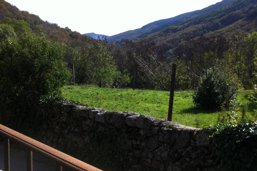 Photo of Patio Balcony in Valgorge