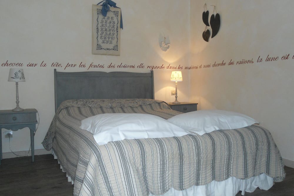 Photo of Bedroom in Trizay-les-Bonneval