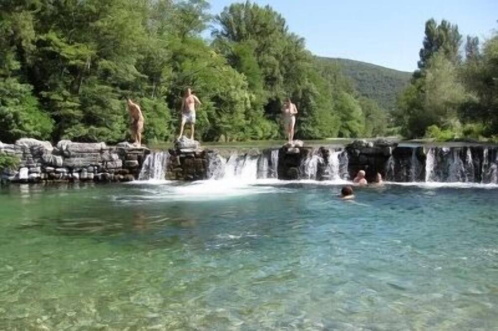 Photo of Outdoor in Domessargues
