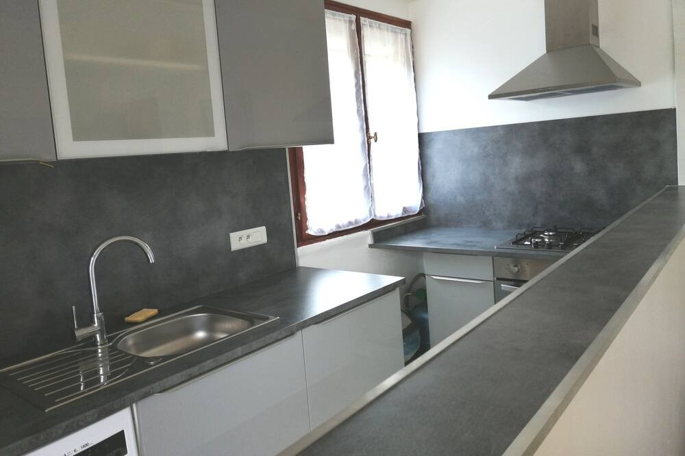 Photo of Kitchen in Domessargues