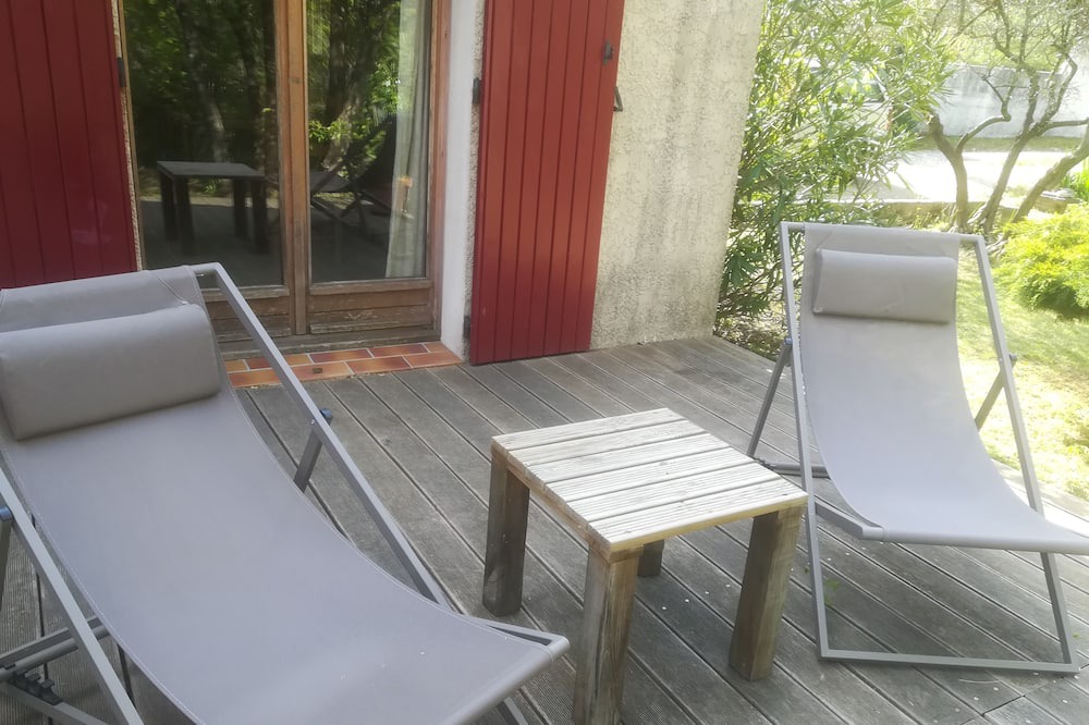 Photo of Patio Balcony in Saint-Benezet