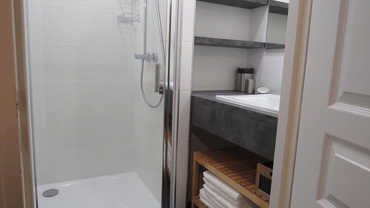 Photo of Others in Old Lyon