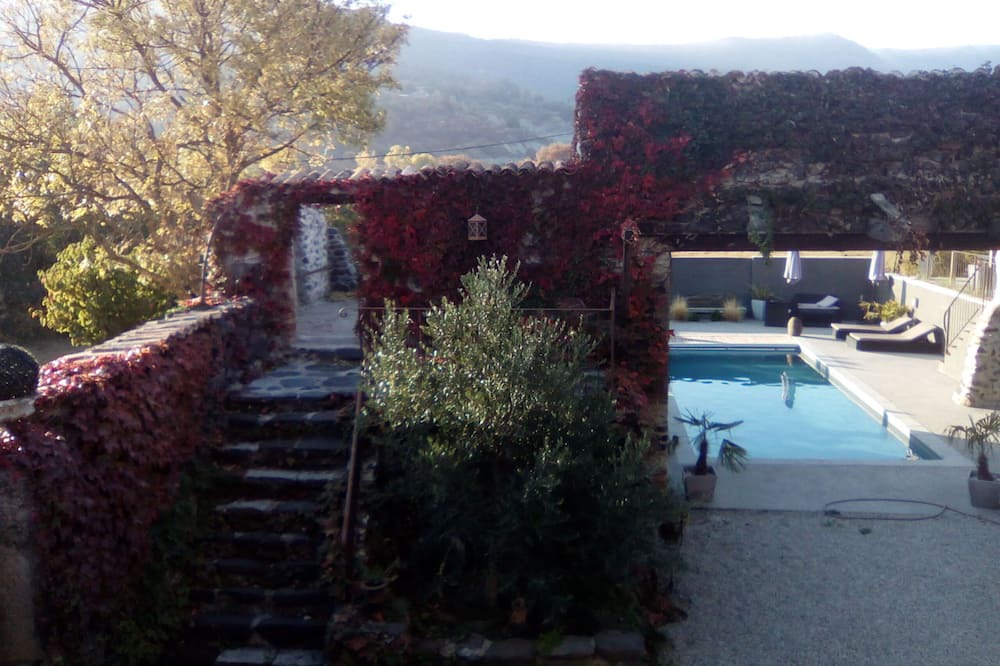 Photo of Outdoor in Rochessauve