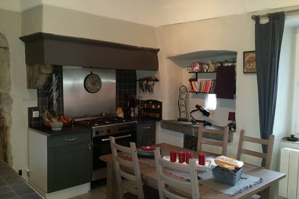 Photo of Kitchen in Rochessauve