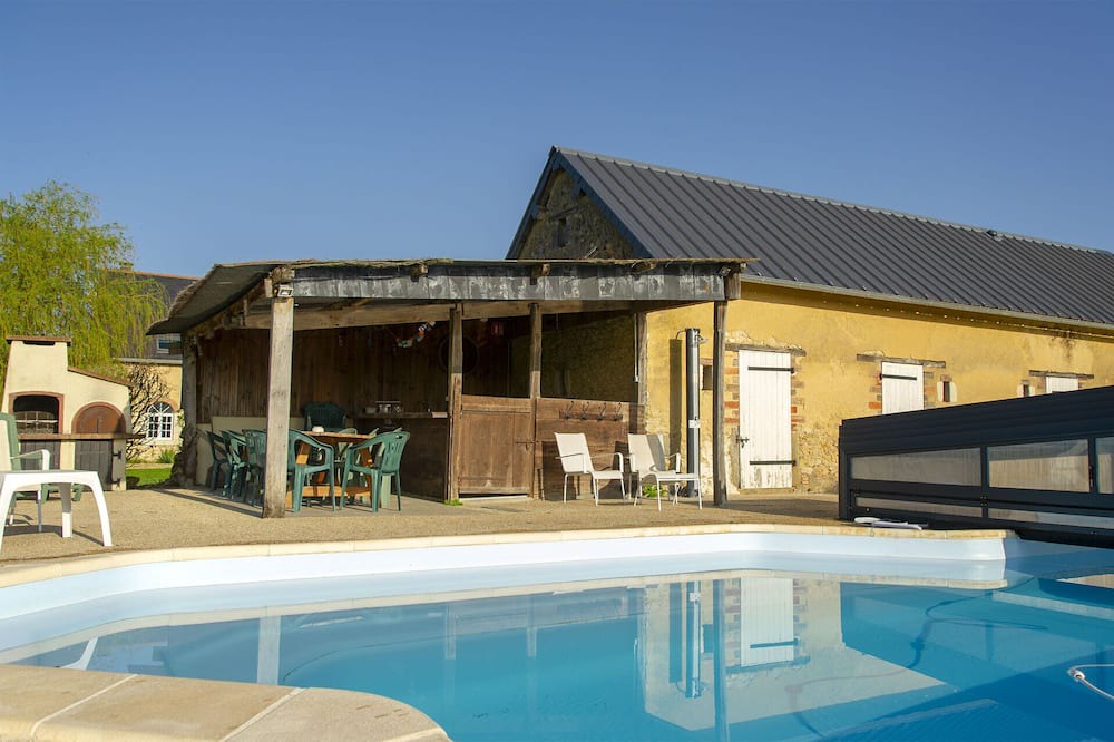 Photo of Outdoor in Pontigne