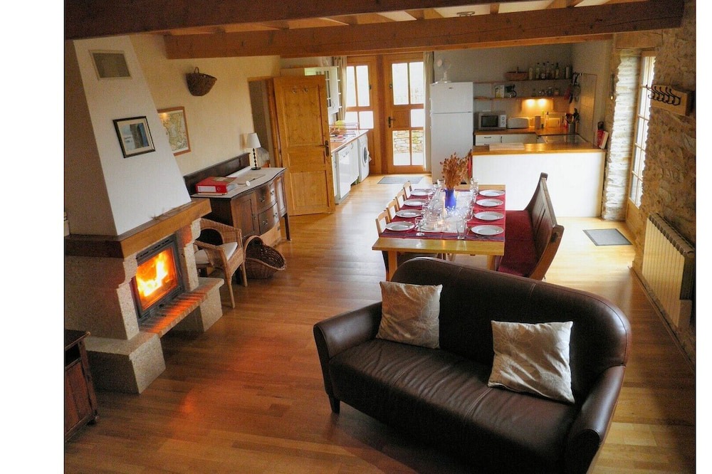 Photo of Livingroom in Saint-Andre-de-Najac