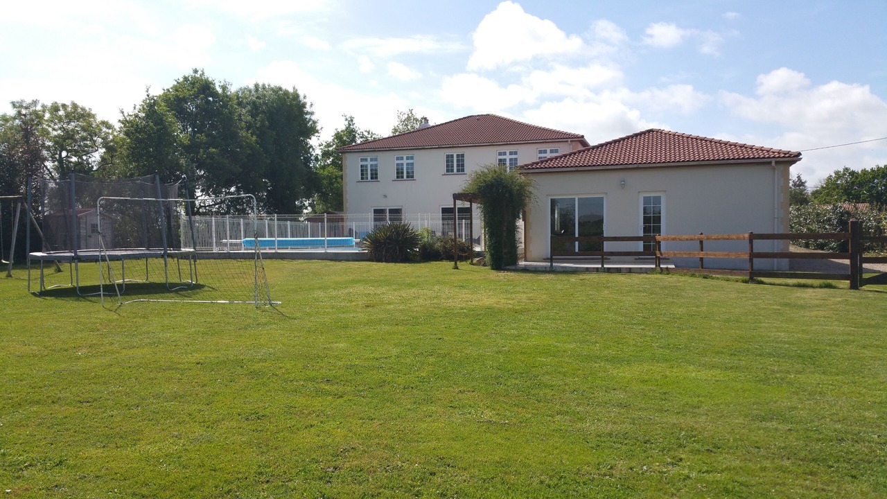 Photo of Outdoor in Grosbreuil