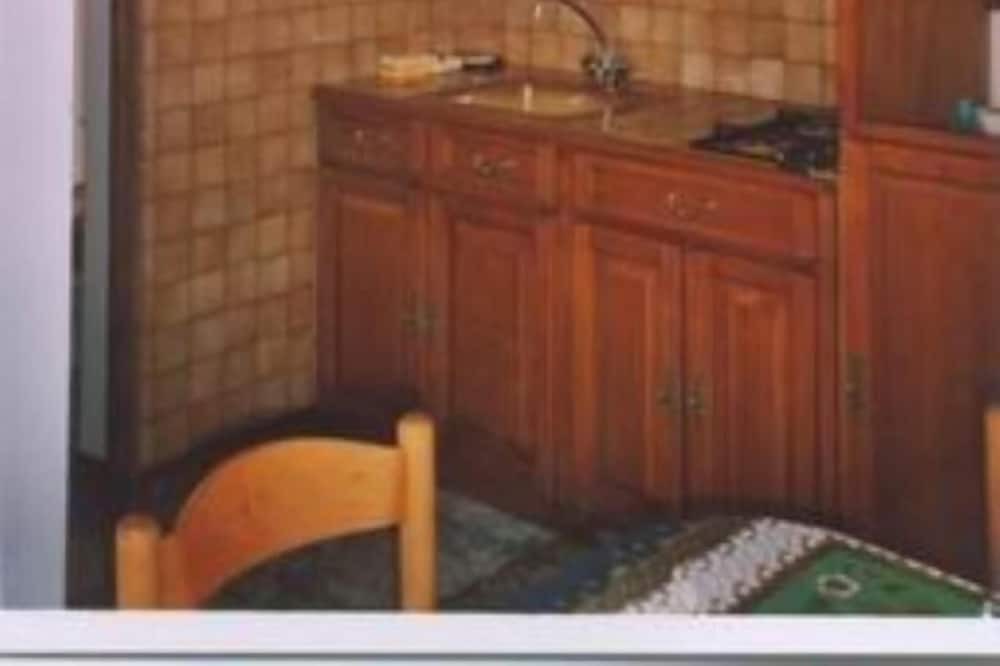 Photo of Others in Lieuran-Cabrieres