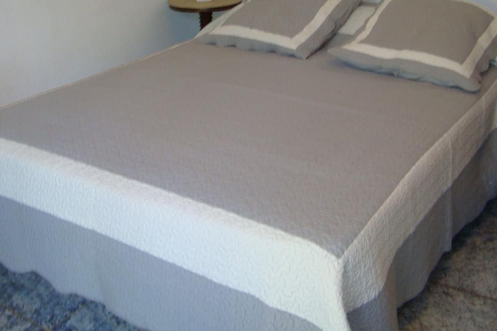 Photo of Bedroom in Lieuran-Cabrieres