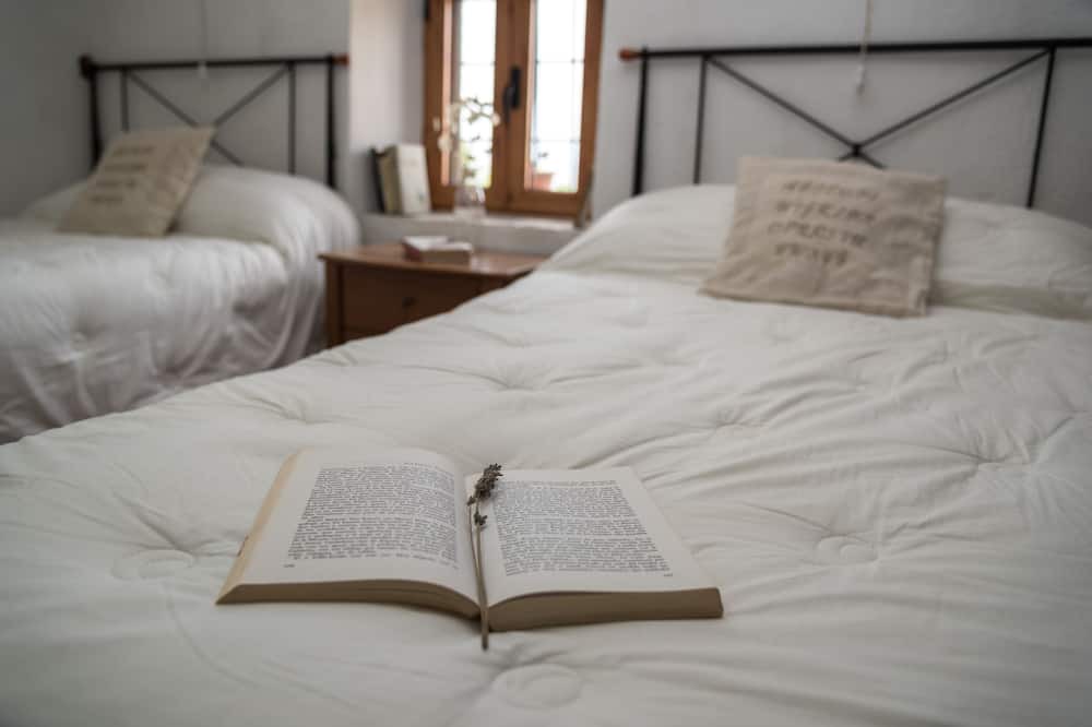 Photo of Bedroom in Vilafames