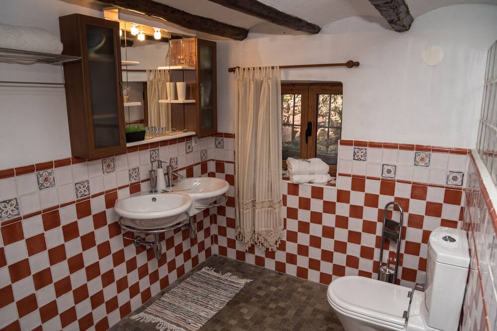Photo of Bathroom in Vilafames