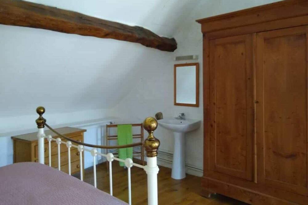 Photo of Bedroom in Hauteroche