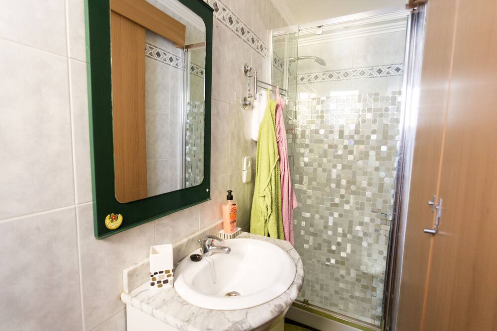 Photo of Bathroom in Ripoll