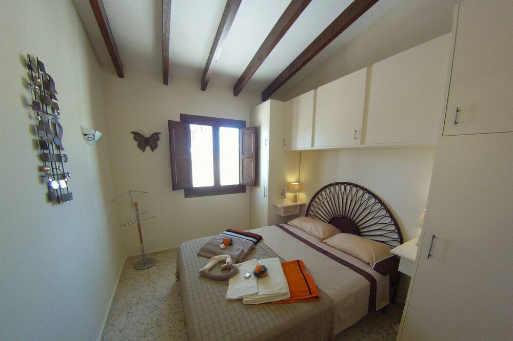 Photo of Bedroom in Benimeit
