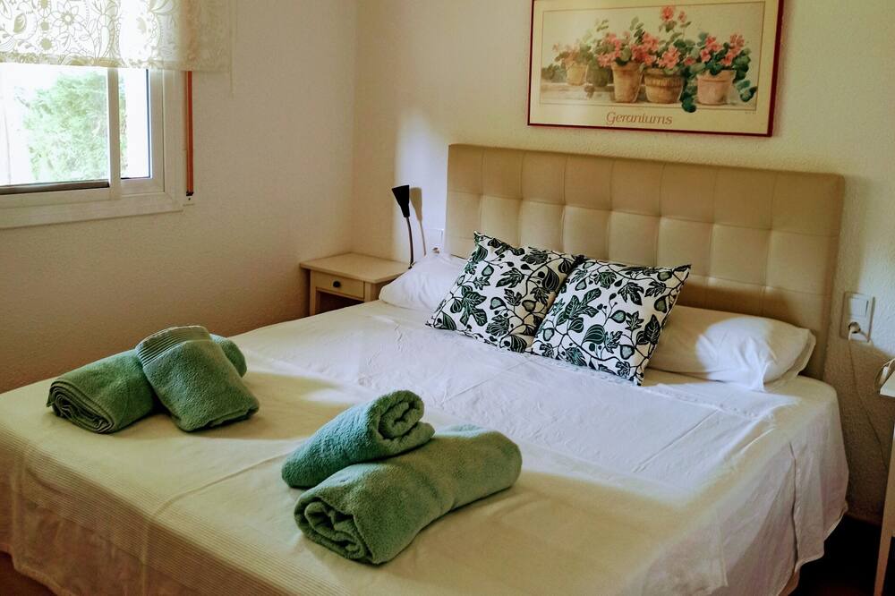 Photo of Bedroom in Les Tres Cales