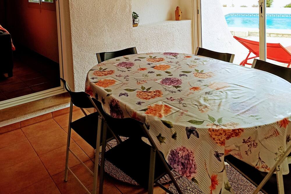 Photo of Kitchen in Les Tres Cales