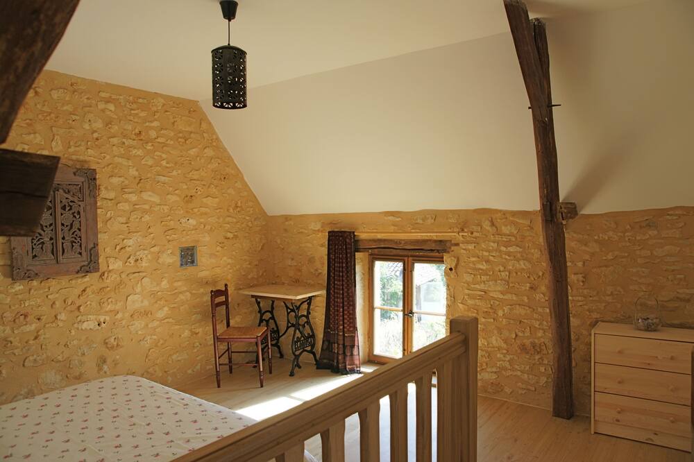 Photo of Bedroom in Cales