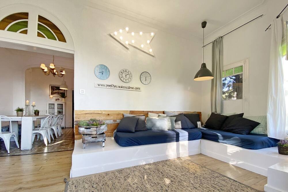 Photo of Livingroom in Pedralbes