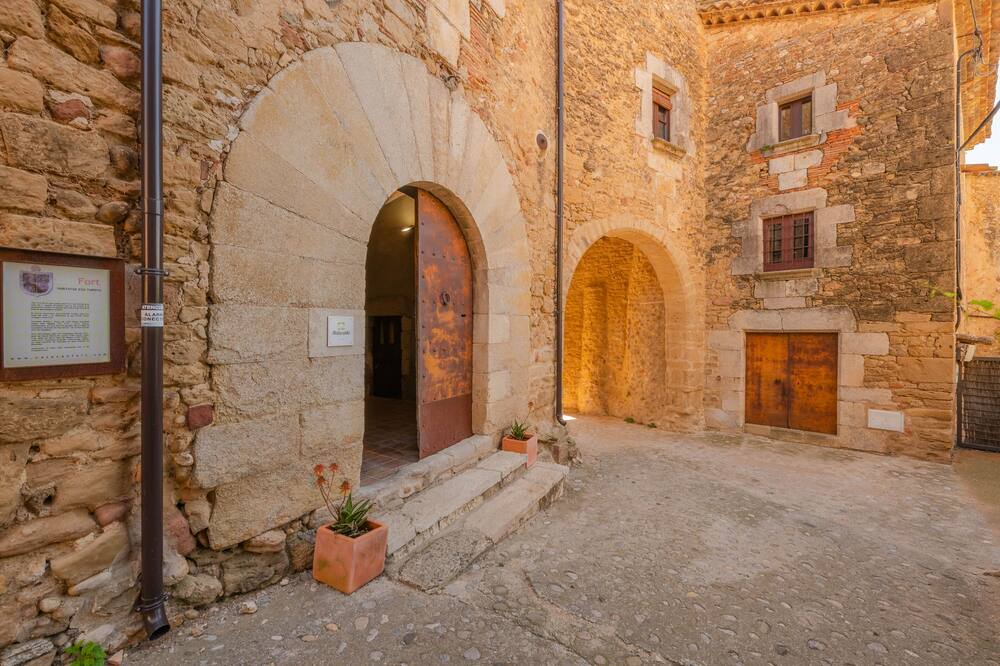 Photo of Patio Balcony in Sant Esteve de Guialbes
