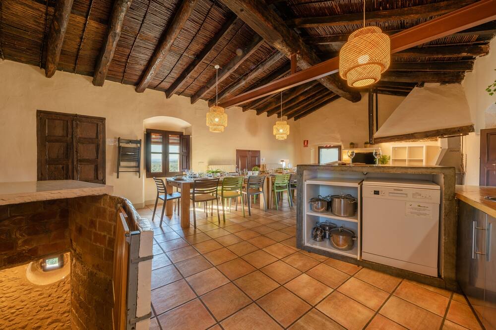 Photo of Kitchen in Sant Esteve de Guialbes