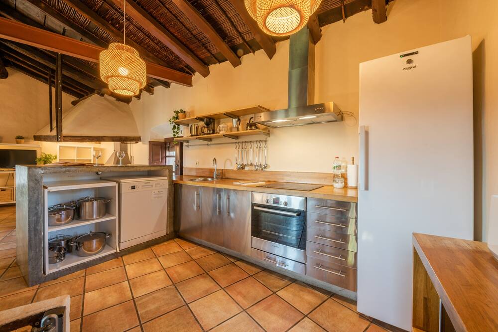 Photo of Kitchen in Sant Esteve de Guialbes