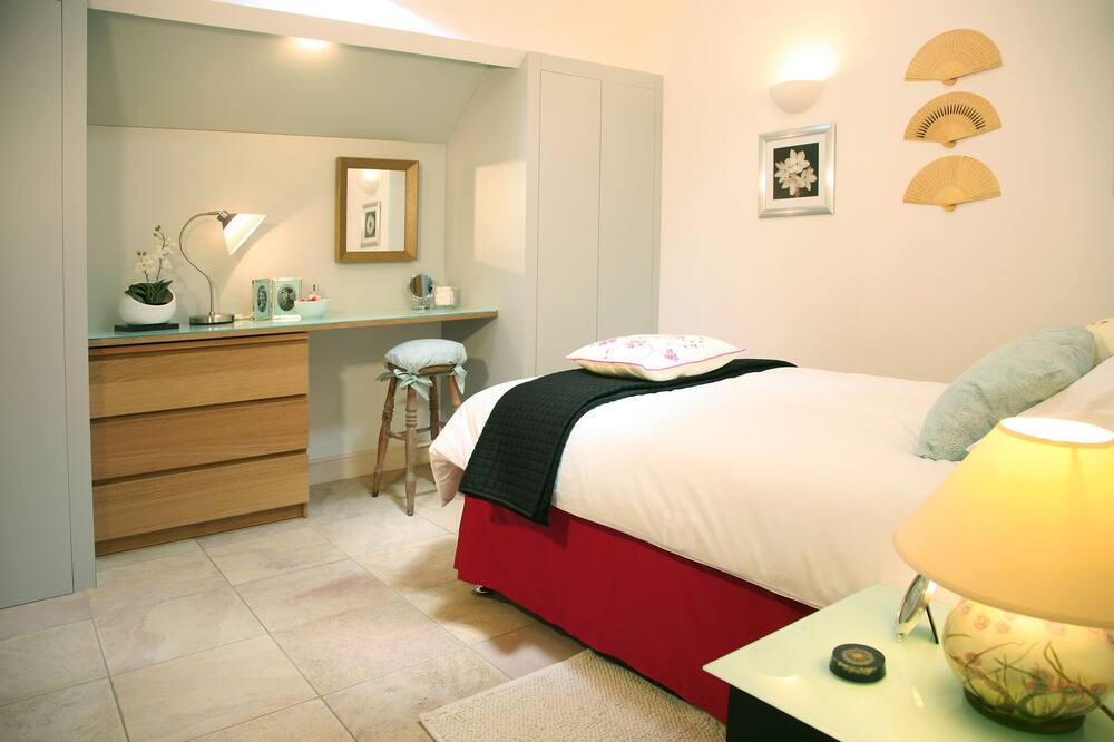 Photo of Others in Niton