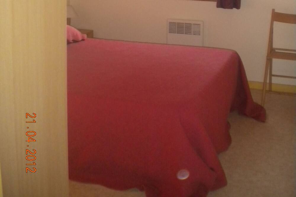 Photo of Bedroom in Hauteville-sur-Mer