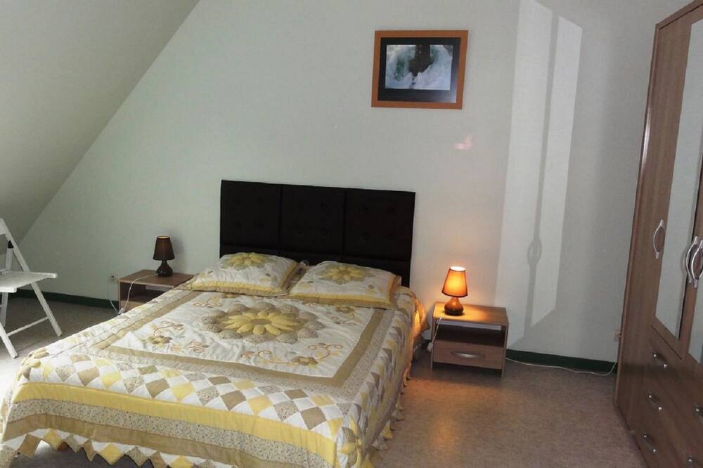 Photo of Bedroom in Hauteville-sur-Mer