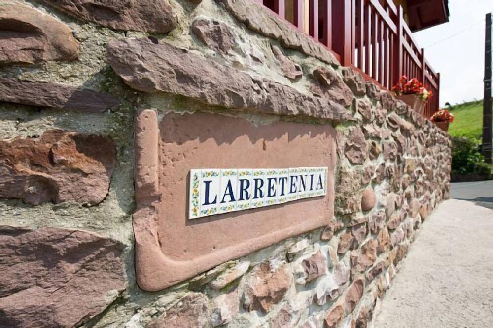 Photo of Outdoor in Bidarray