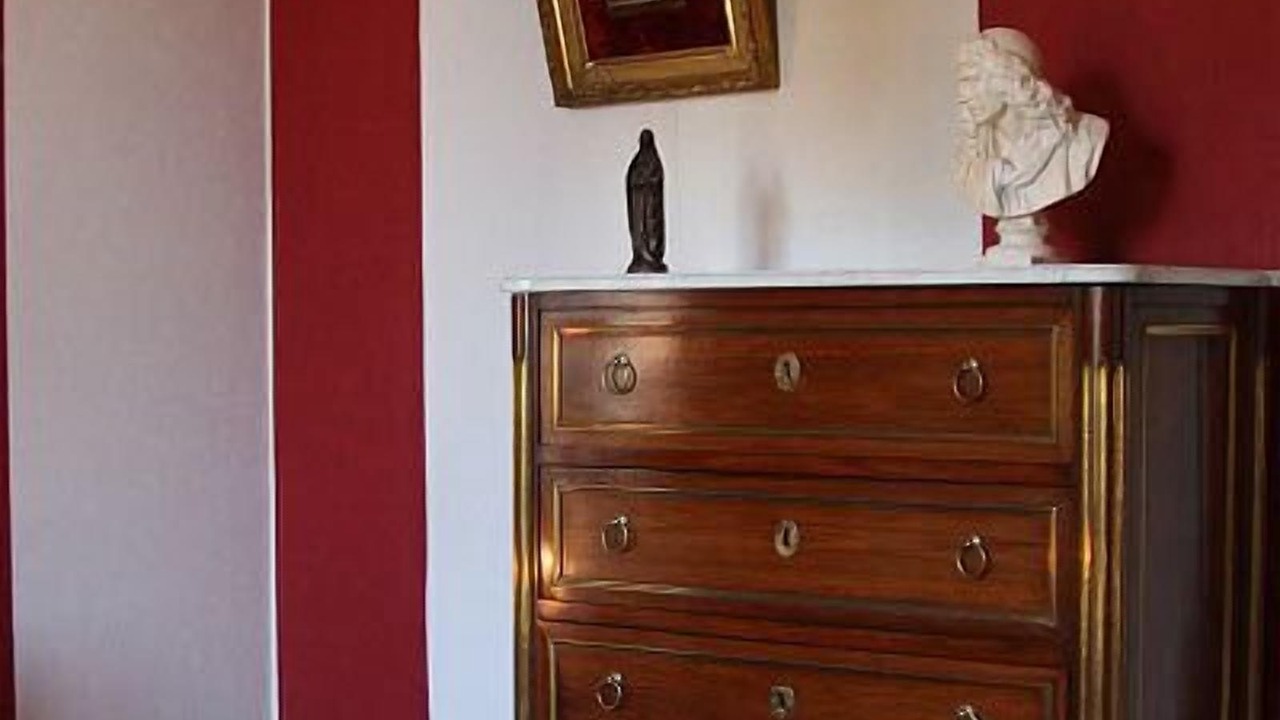 Photo of Bedroom in Imphy