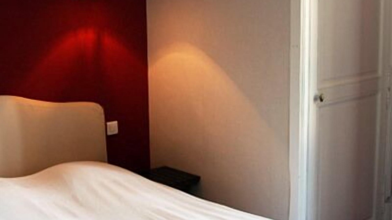 Photo of Bedroom in Imphy