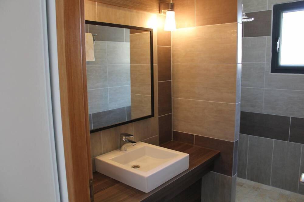 Photo of Bathroom in Canet