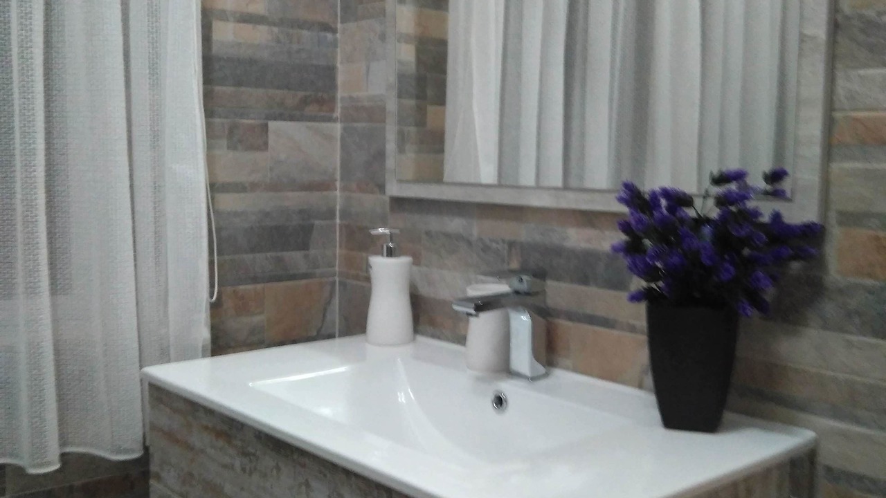 Photo of Bathroom in Cati