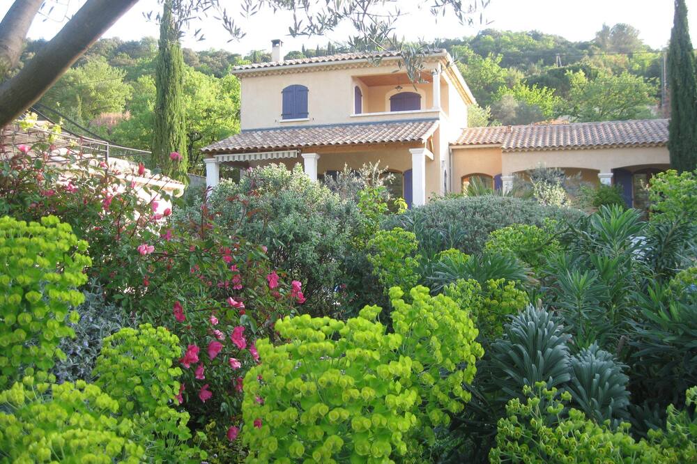 Photo of Outdoor in Saint-Martin-d'Ardeche