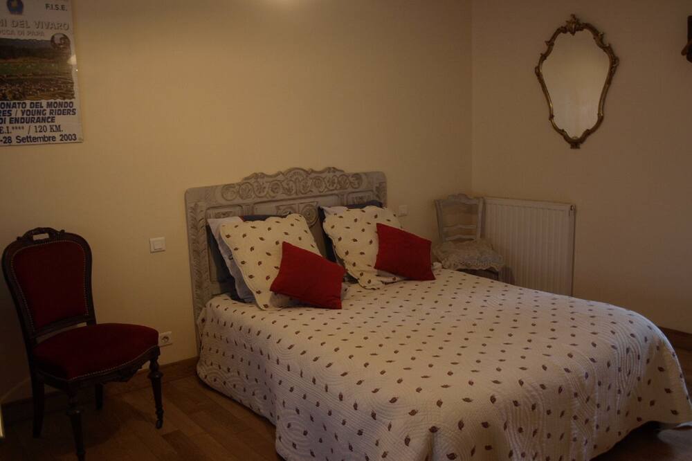 Photo of Bedroom in Le Sourn