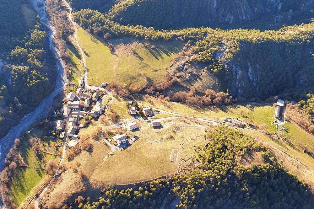 Photo of Others in Beaujeu