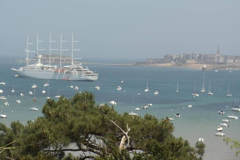 Photo of Others in Dinard